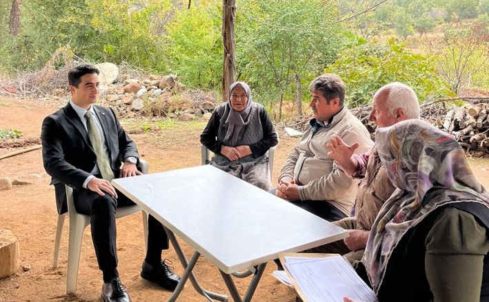 Beyağaç Kaymakamı vatandaşların taleplerini dinledi