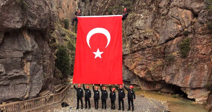 Debak’tan Cumhuriyet Bayramı’na Özel Anlamlı Etkinlik (5)