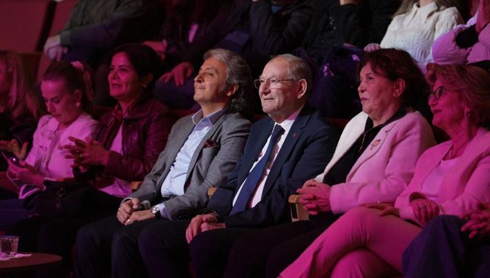 Denizli Büyükşehir’den Cumhuriyet’e Özel Bülent Ortaçgil Konseri (2)