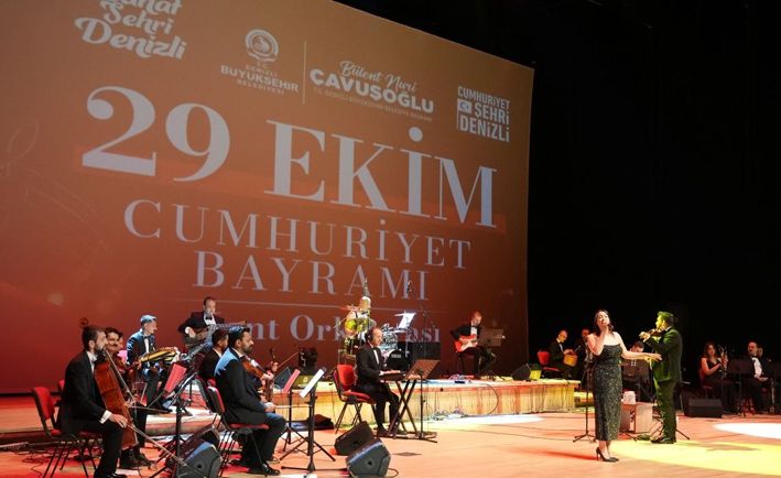 Denizli Büyükşehir’le Cumhuriyet Coşkusu Başladı (7)