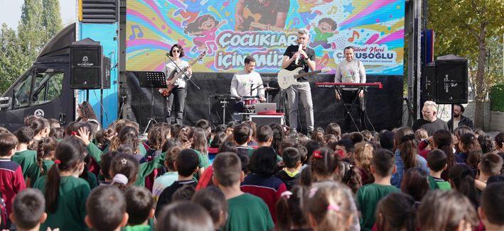 Denizli Büyükşehir’le Cumhuriyet Coşkusu Okullara Taştı (3)