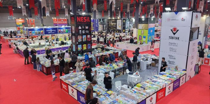 Denizli Tüyap Kitap Fuarı Rekor Katılımla Sona Erdi (10)