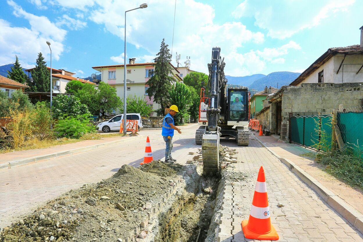 Honaz’da Asbestli Borular Devre Dışı Bırakılıyor (3)