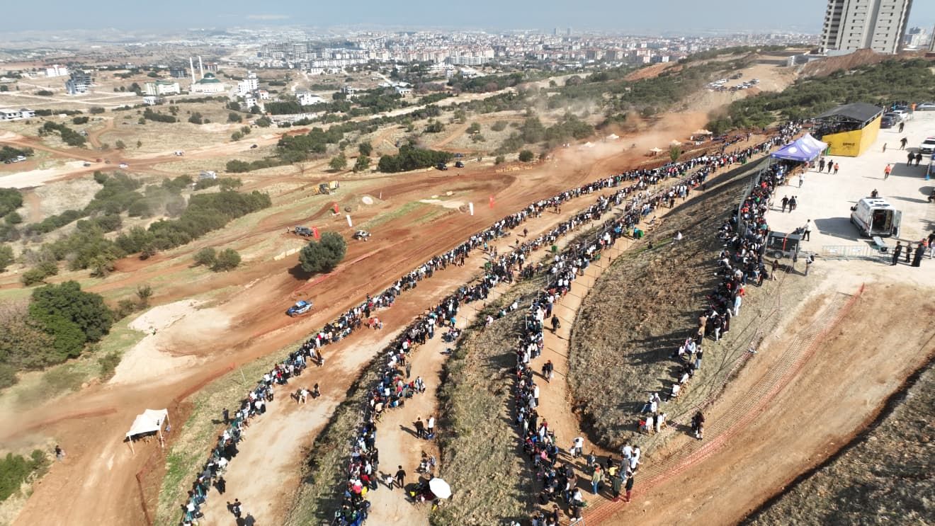 Merkezefendi̇’de Adrenali̇n Dolu Yarişlar Tamamlandi (1)